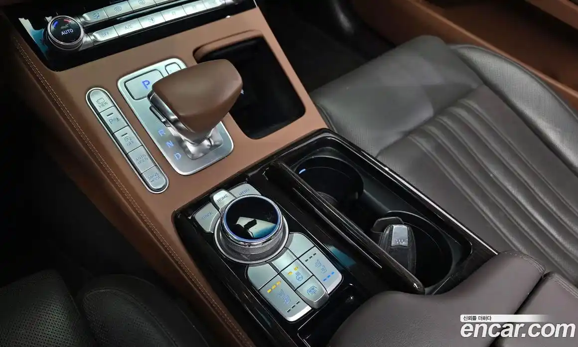 Genesis G90 2019 3.8 Автомат в Москве № 58328, фото 15