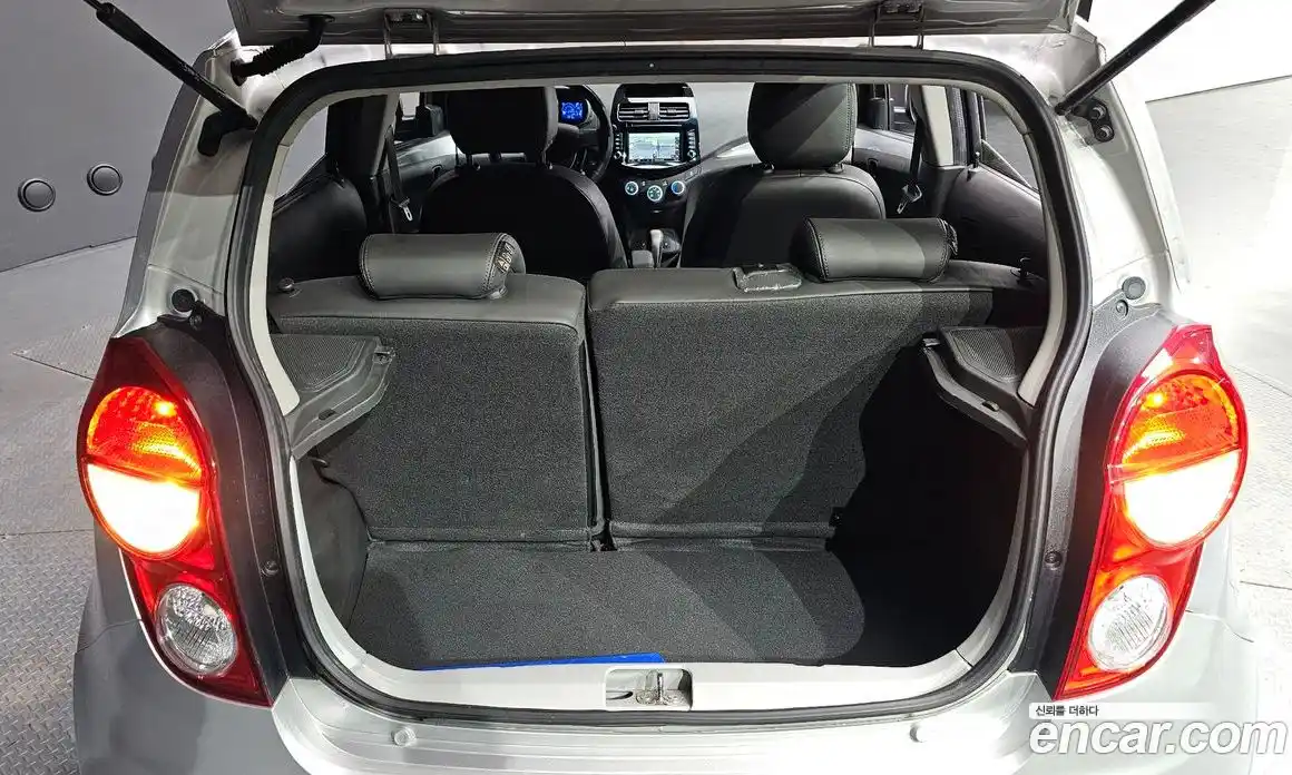 Chevrolet Spark 2015 1.0 Автомат в Москве № 63176, фото 20