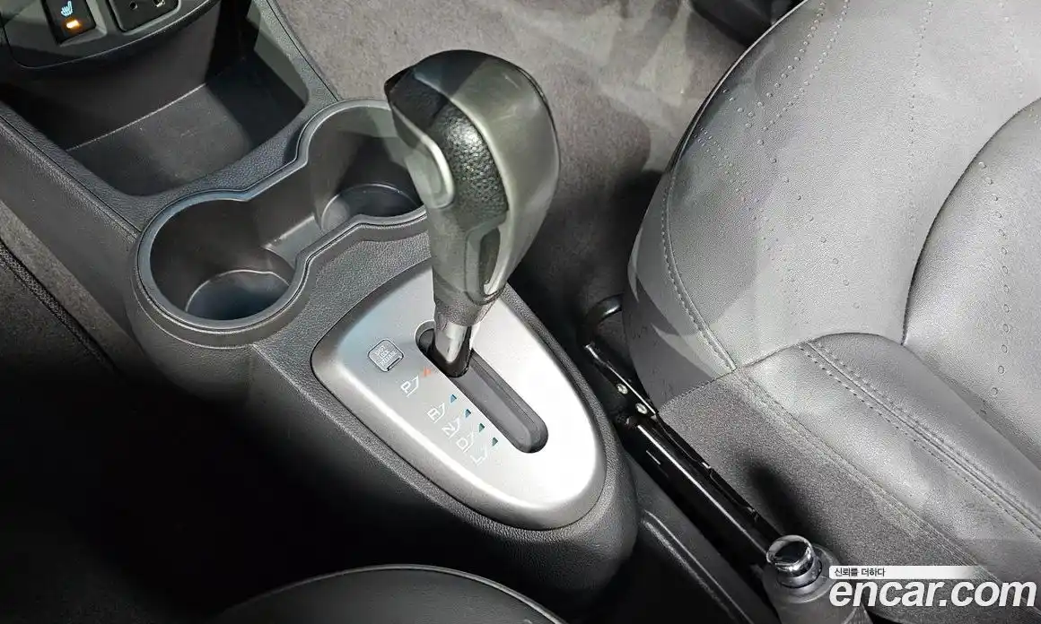 Chevrolet Spark 2015 1.0 Автомат в Москве № 63176, фото 9