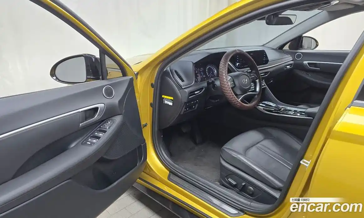 Hyundai Sonata 2020 2.0 Автомат в Москве № 7290, фото 4