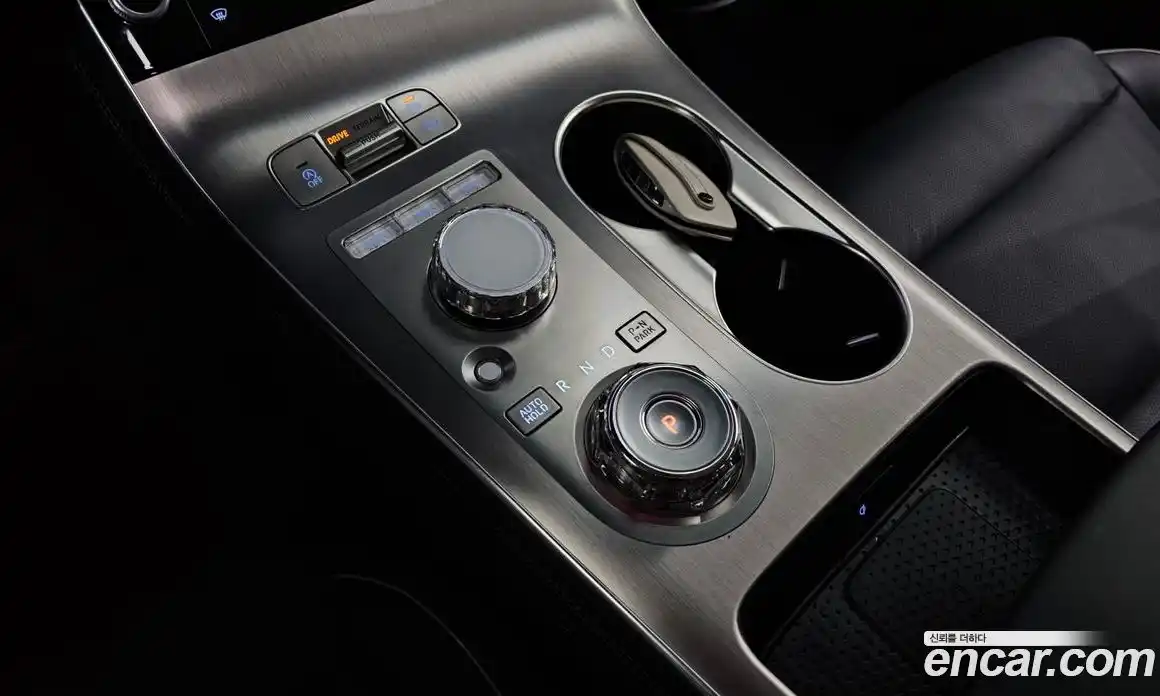 Genesis GV70 2025 2.5 Автомат в Москве № 80106, фото 6