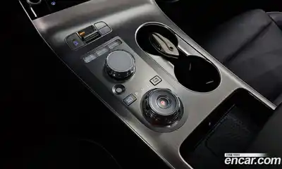 Genesis GV70 2025 2.5 Автомат в Москве № 80106, миниатюра 6