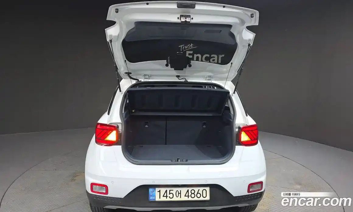 Hyundai Venue 2022 1.6 Автомат в Москве № 94253, фото 20