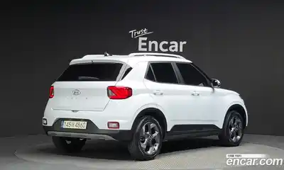 Hyundai Venue 2022 1.6 Автомат в Москве № 94253, миниатюра 2