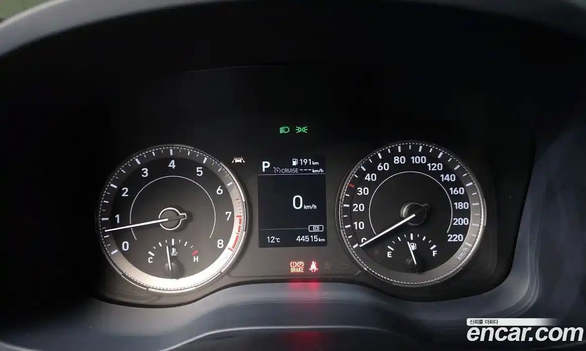 Hyundai Venue 2022 1.6 Автомат в Москве № 94253, фото 8