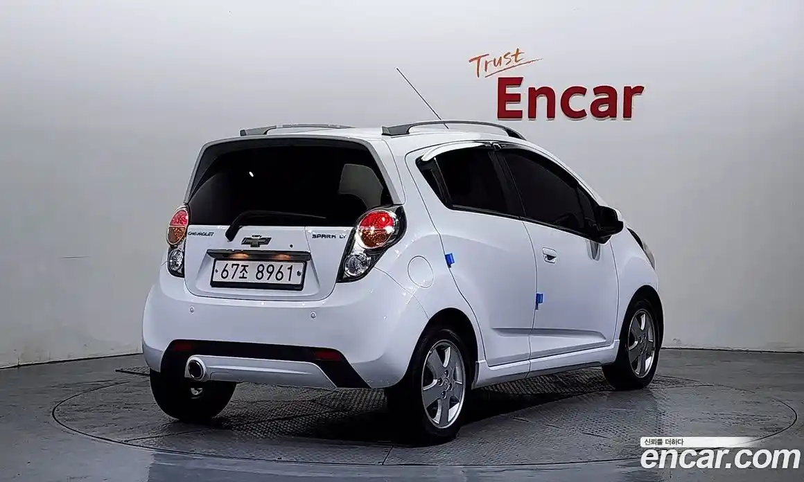 Chevrolet Spark 2012 1.0 Автомат в Москве № 100215, фото 6