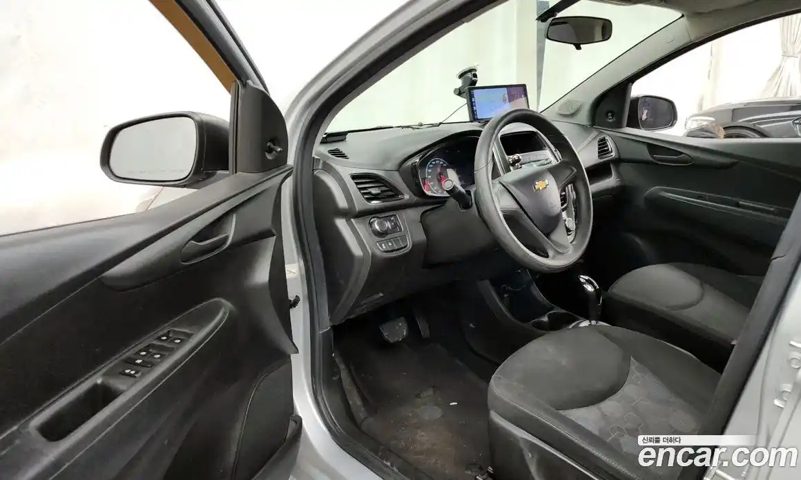 Chevrolet Spark 2016 1.0 Автомат в Москве № 100252, фото 10