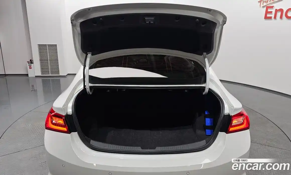 Chevrolet Malibu 2017 2.0 Автомат в Москве № 103586, фото 18