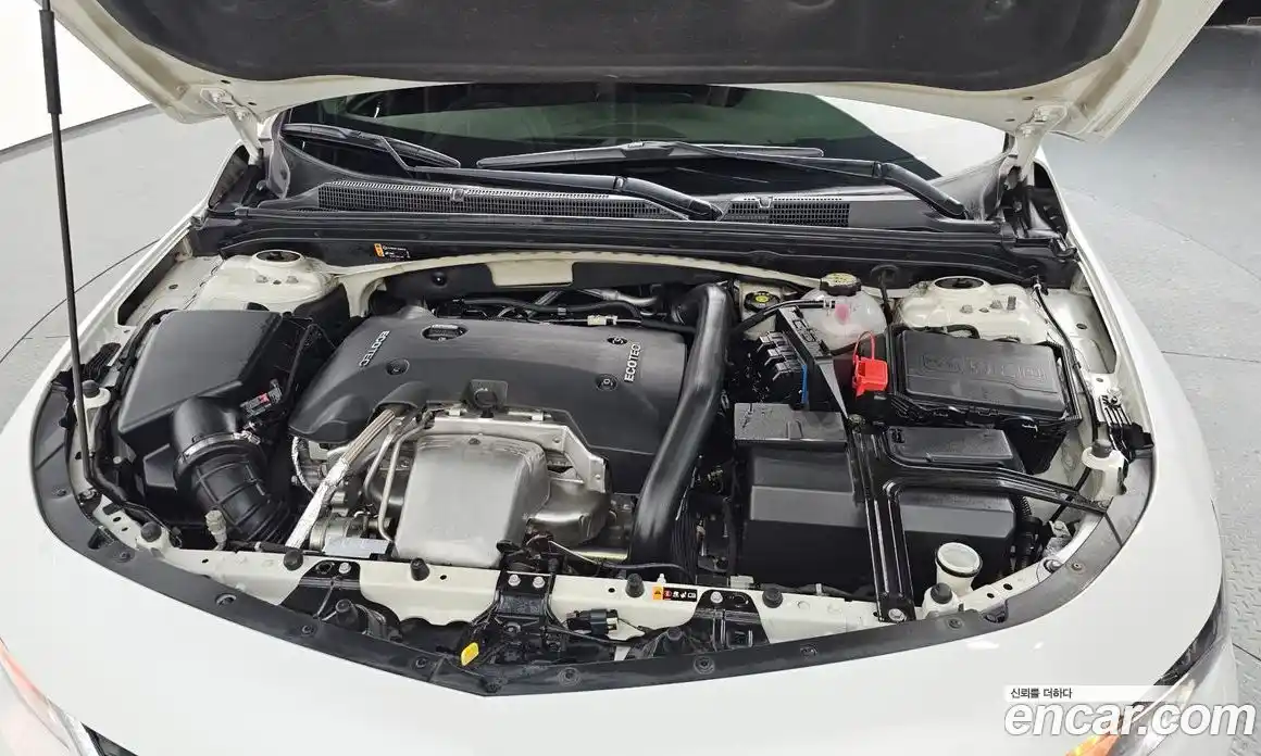 Chevrolet Malibu 2017 2.0 Автомат в Москве № 103586, фото 5