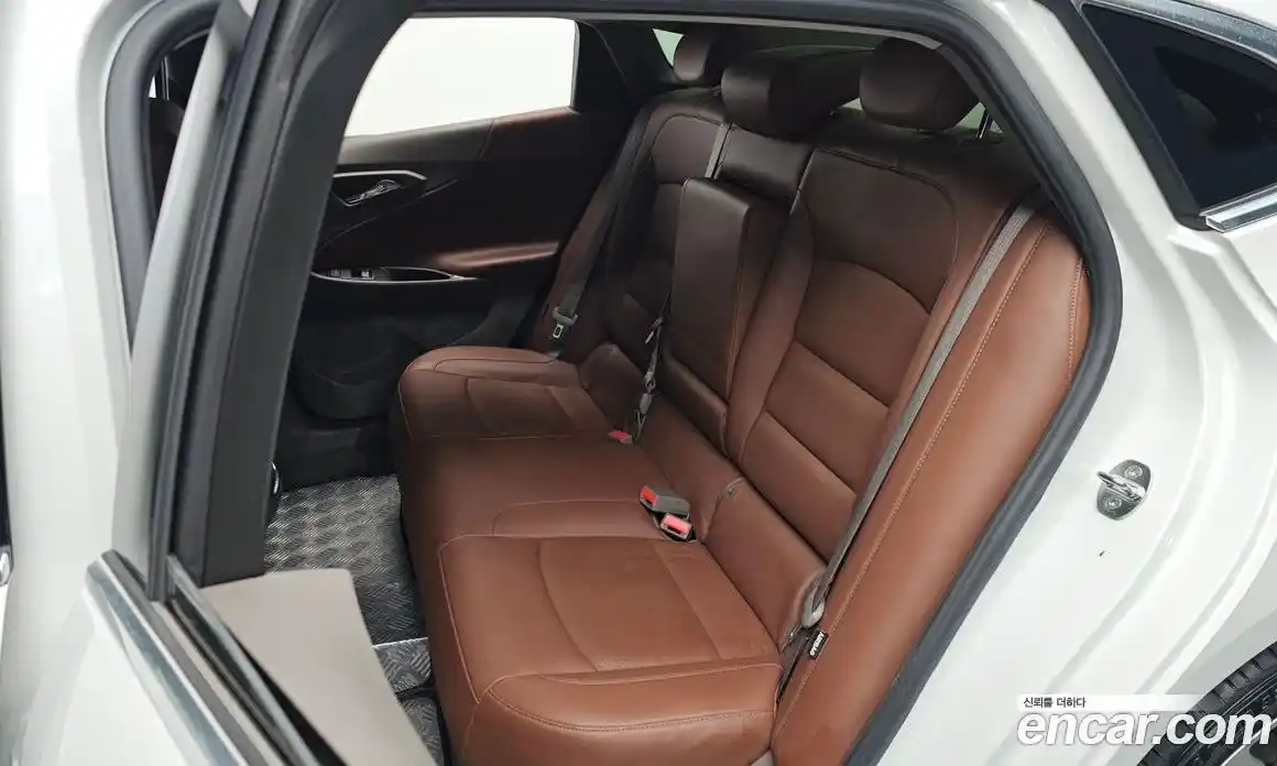 Chevrolet Malibu 2017 2.0 Автомат в Москве № 103586, фото 10