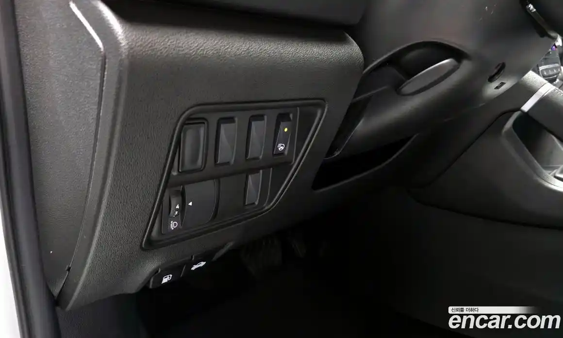 Renault QM6 2023 2.0 Автомат в Москве № 106106, фото 11