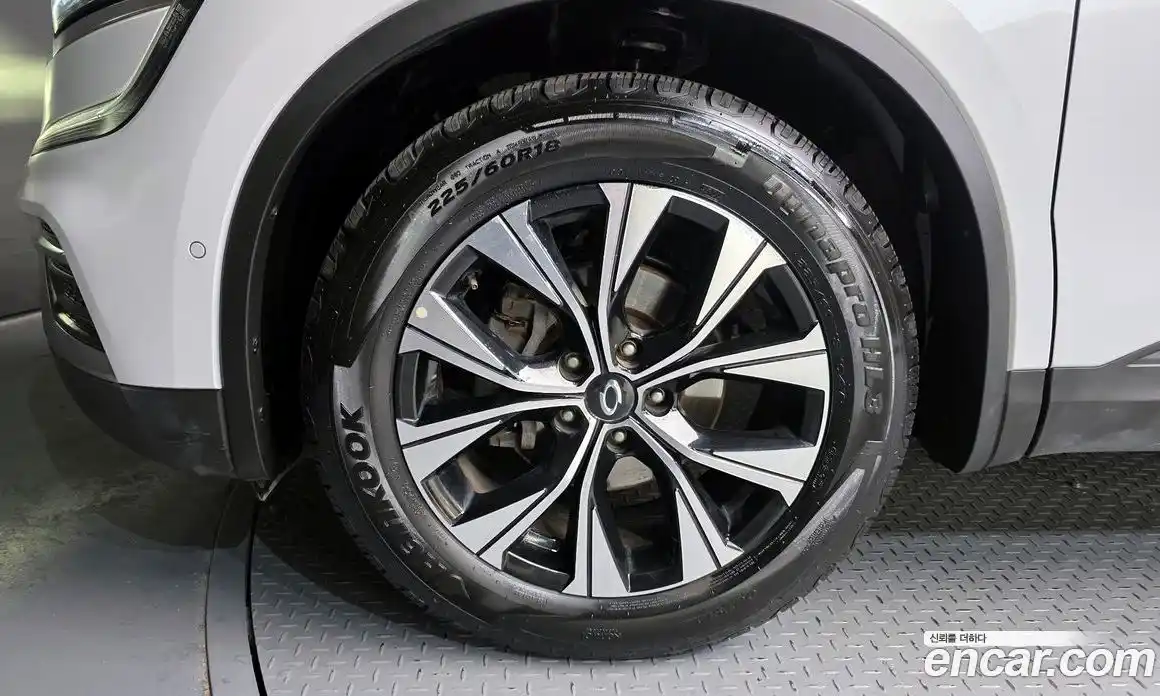 Renault QM6 2023 2.0 Автомат в Москве № 106106, фото 4