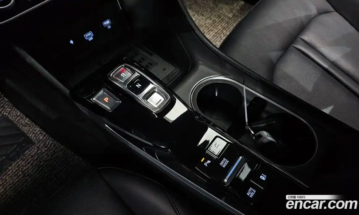 Hyundai Sonata 2022 2.0 Автомат в Москве № 109281, фото 18