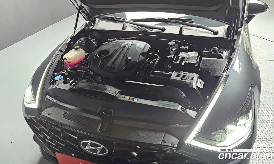 Hyundai Sonata 2022 2.0 Автомат в Москве № 109281, фото 19