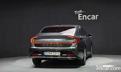 Hyundai Sonata 2022 2.0 Автомат в Москве № 109281, миниатюра 9