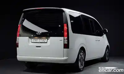 Hyundai Staria 2023 2.2 Автомат в Москве № 111253, миниатюра 2