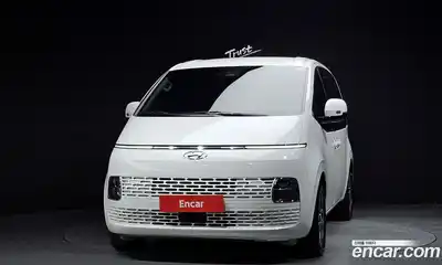 Hyundai Staria 2023 2.2 Автомат в Москве № 111253, миниатюра 3