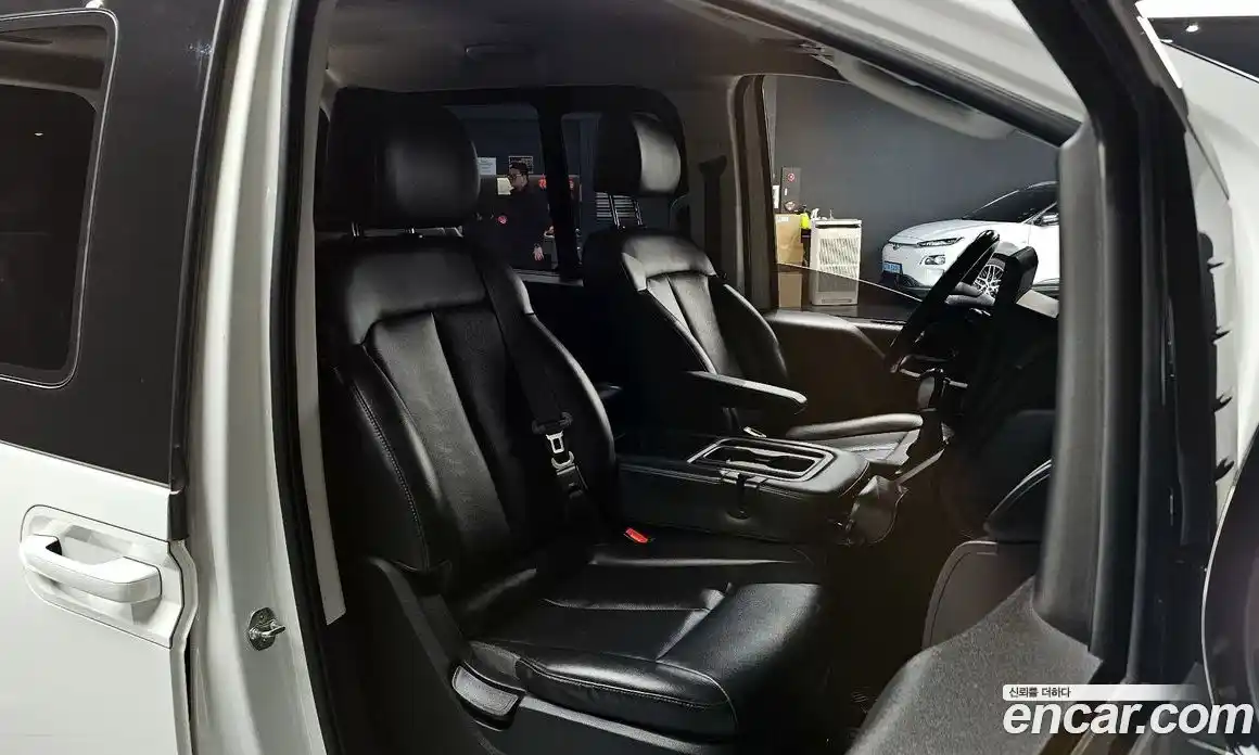 Hyundai Staria 2023 2.2 Автомат в Москве № 111253, фото 10