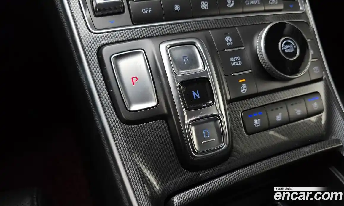 Hyundai Santa Fe 2021 2.2 Автомат в Москве № 111547, фото 16