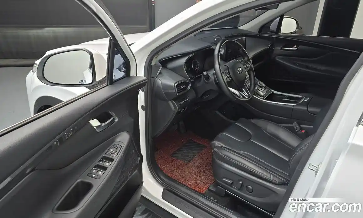 Hyundai Santa Fe 2021 2.2 Автомат в Москве № 111547, фото 17