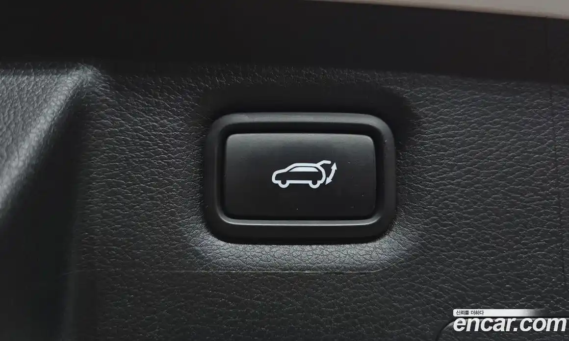 Hyundai Santa Fe 2021 2.2 Автомат в Москве № 111547, фото 7