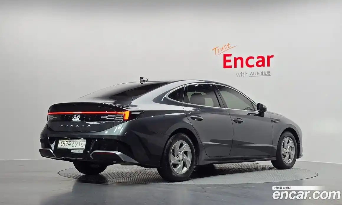 Hyundai Sonata 2024 2.0 Автомат в Москве № 112042, фото 1