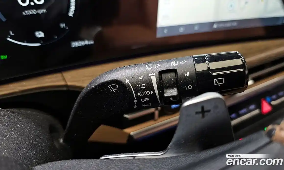 Hyundai Santa Fe 2024 1.6 Автомат в Москве № 113079, фото 14