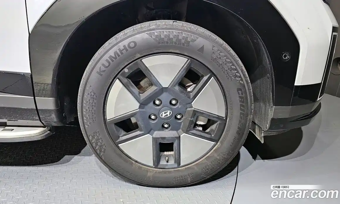 Hyundai Santa Fe 2024 1.6 Автомат в Москве № 113079, фото 5