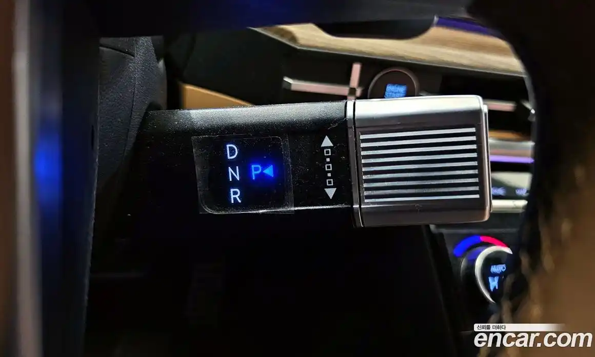 Hyundai Santa Fe 2024 1.6 Автомат в Москве № 113079, фото 9