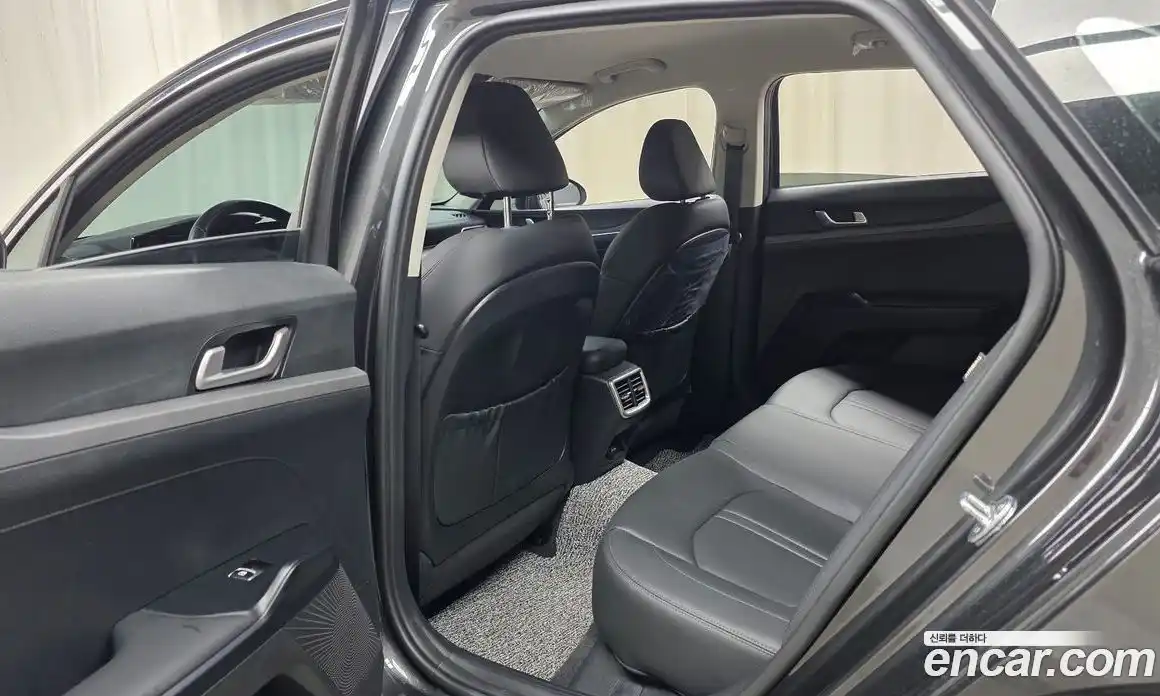 Kia K5 2020 2.0 Автомат в Москве № 115217, фото 3