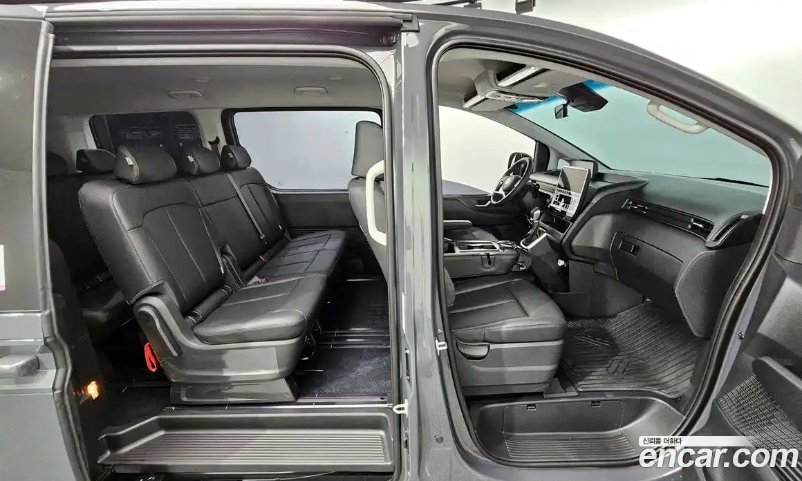 Hyundai Staria 2025 2.2 Автомат в Москве № 119343, фото 13