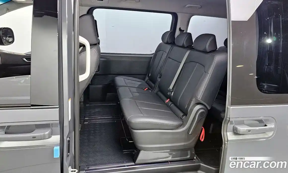 Hyundai Staria 2025 2.2 Автомат в Москве № 119343, фото 17