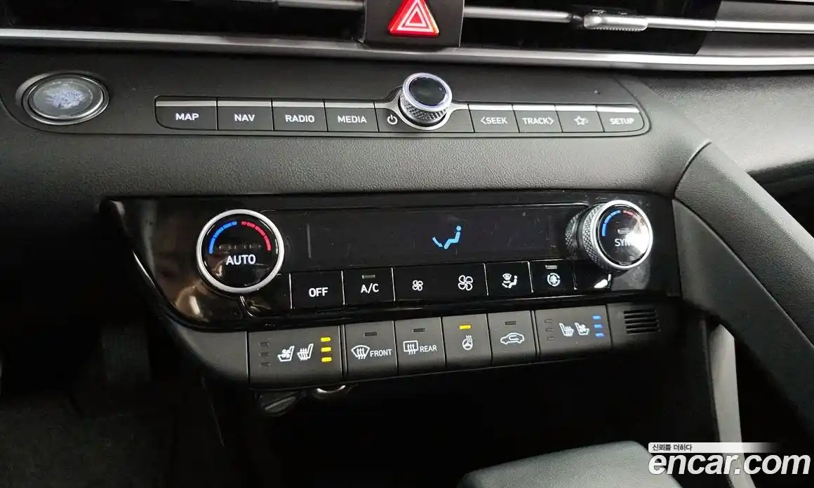 Hyundai Avante 2023 1.6 Автомат в Москве № 119647, фото 11