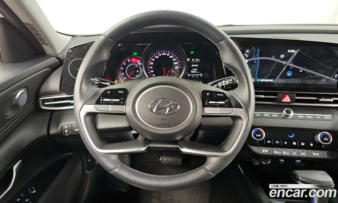 Hyundai Avante 2023 1.6 Автомат в Москве № 119647, фото 17