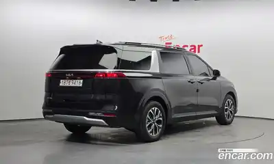 Kia Canival 2023 2.2 Автомат в Москве № 121238, миниатюра 2