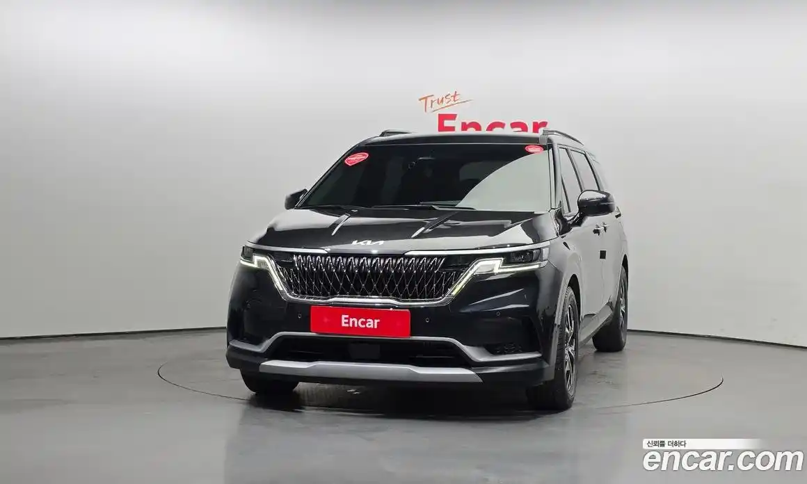 Kia Canival 2023 2.2 Автомат в Москве № 121238, фото 3