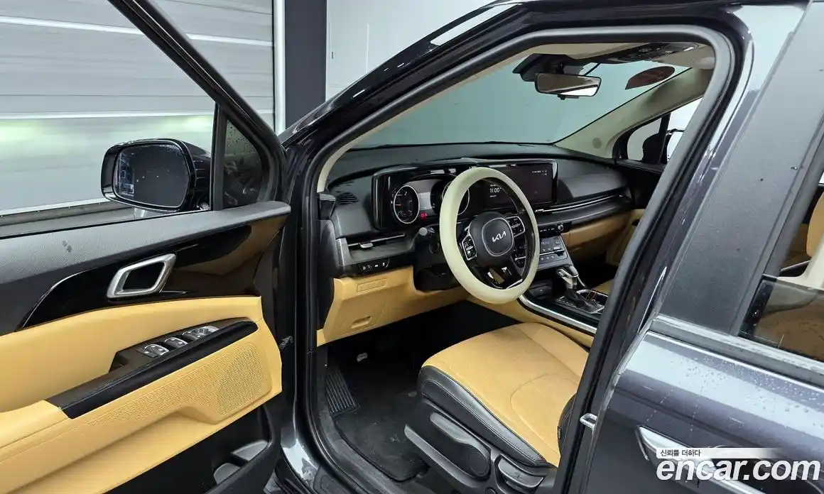 Kia Canival 2023 2.2 Автомат в Москве № 121238, фото 10