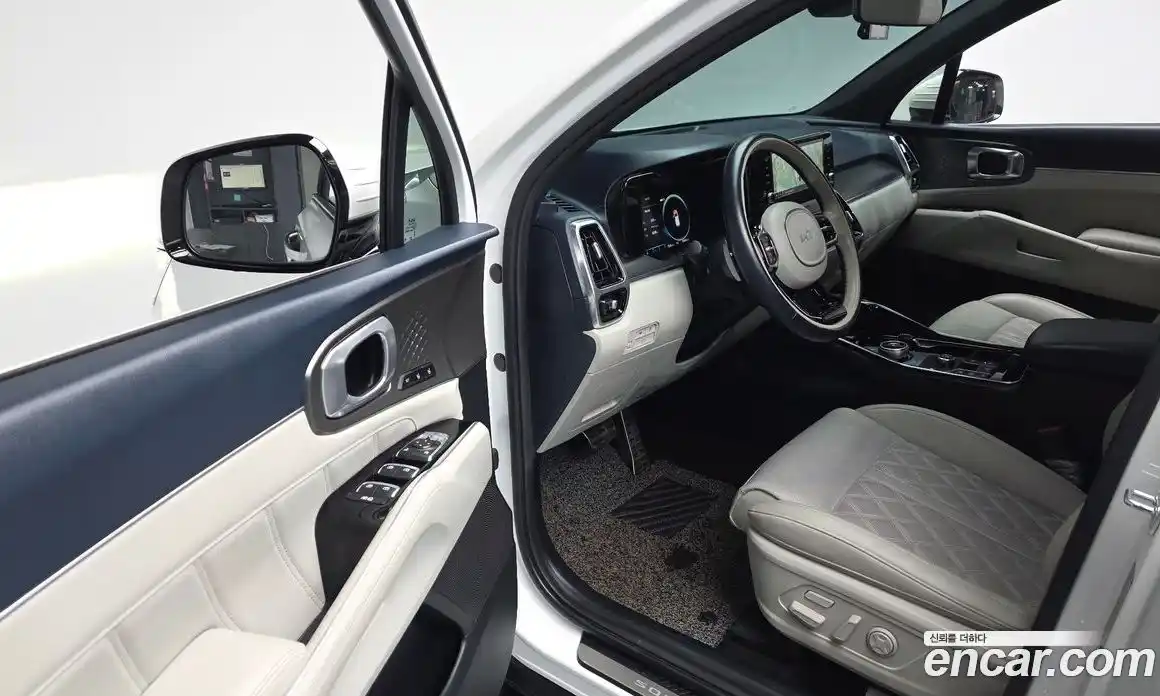 Kia Sorento 2022 1.6 Автомат в Москве № 121707, фото 16