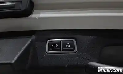 Kia Sorento 2022 1.6 Автомат в Москве № 121707, миниатюра 8