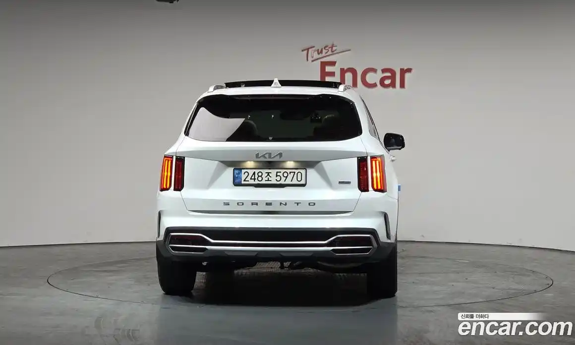 Kia Sorento 2022 1.6 Автомат в Москве № 121707, фото 10