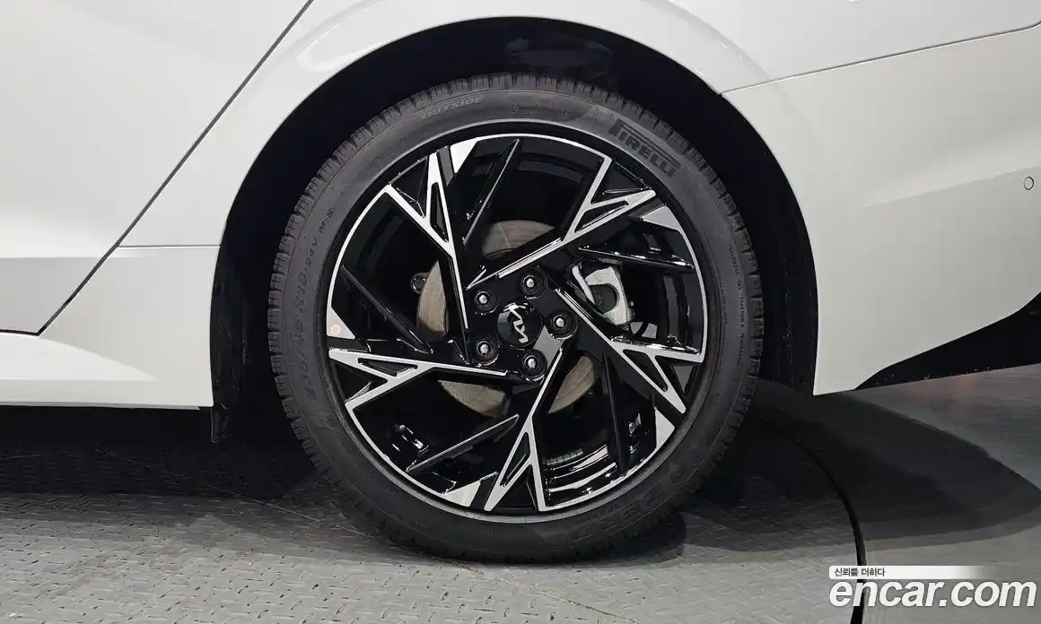 Kia K5 2025 2.0 Автомат в Москве № 123766, фото 11