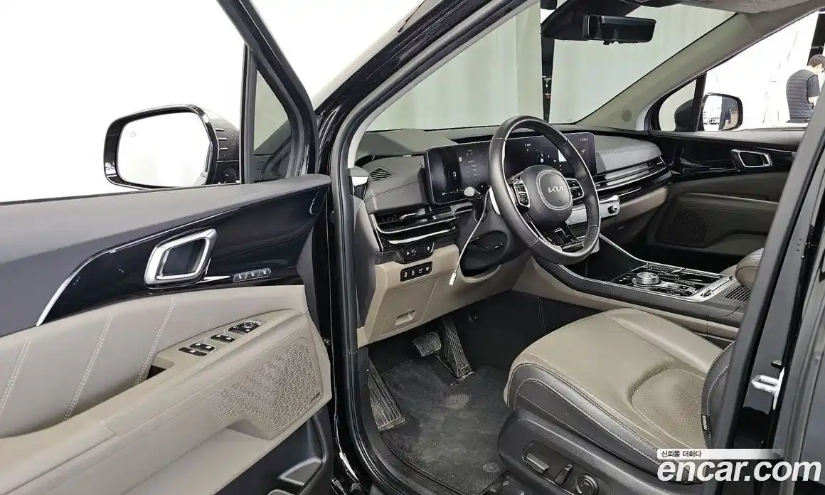 Kia Canival 2024 1.6 Автомат в Москве № 123886, фото 13