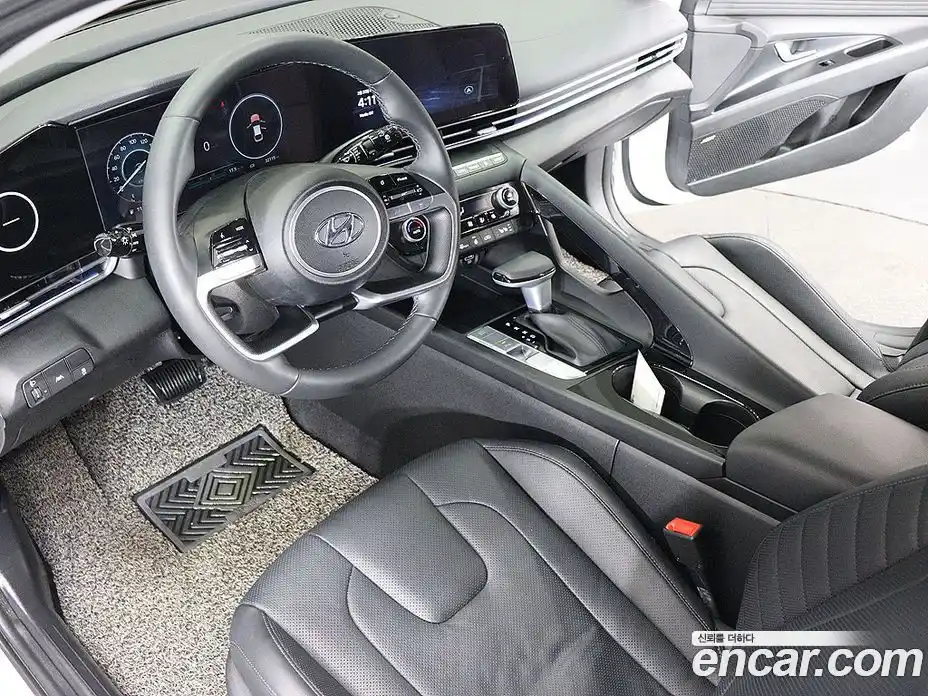 Hyundai Avante 2021 1.6 Автомат в Москве № 125472, фото 16