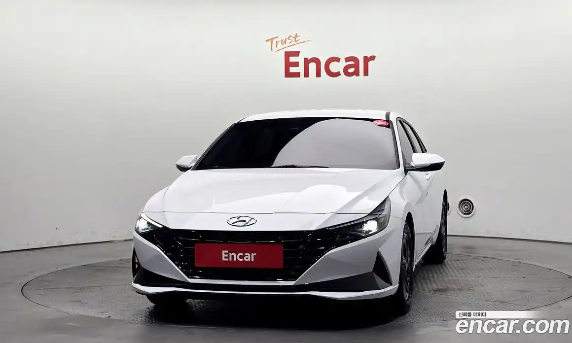 Hyundai Avante 2022 1.6 Автомат в Москве № 126522, фото 6