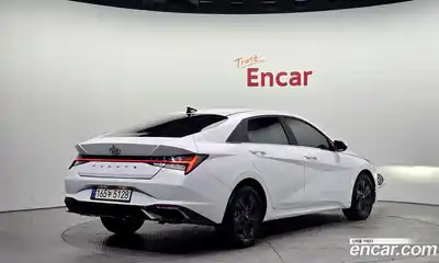 Hyundai Avante 2022 1.6 Автомат в Москве № 126522, миниатюра 10