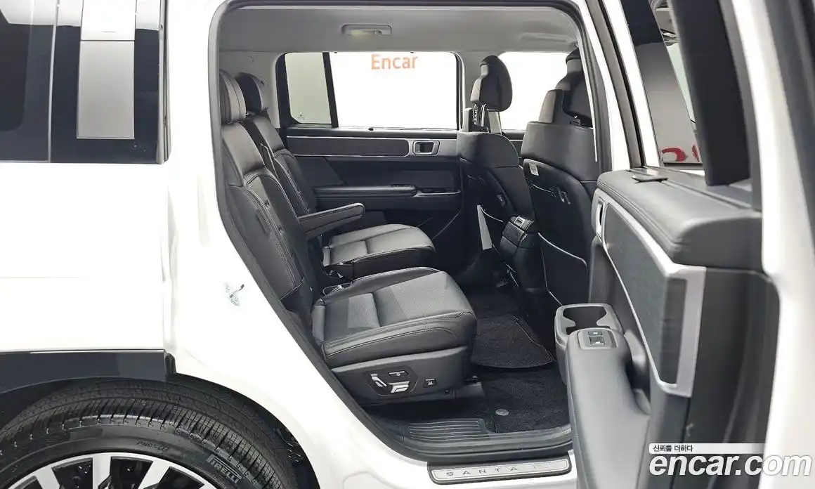 Hyundai Santa Fe 2024 2.5 Автомат в Москве № 126629, фото 19