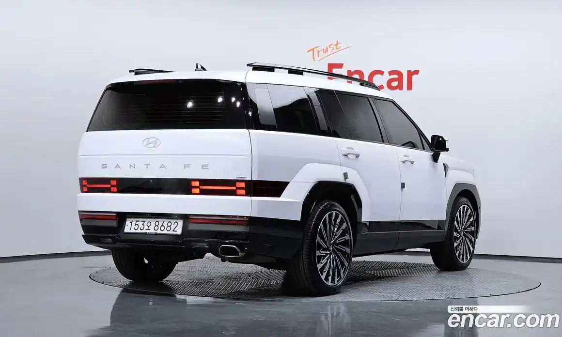 Hyundai Santa Fe 2024 2.5 Автомат в Москве № 126629, фото 9