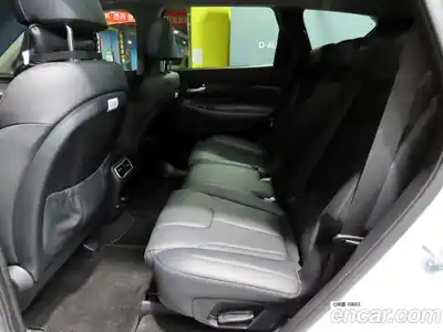 Hyundai Santa Fe 2023 2.2 Автомат в Москве № 126631, миниатюра 12