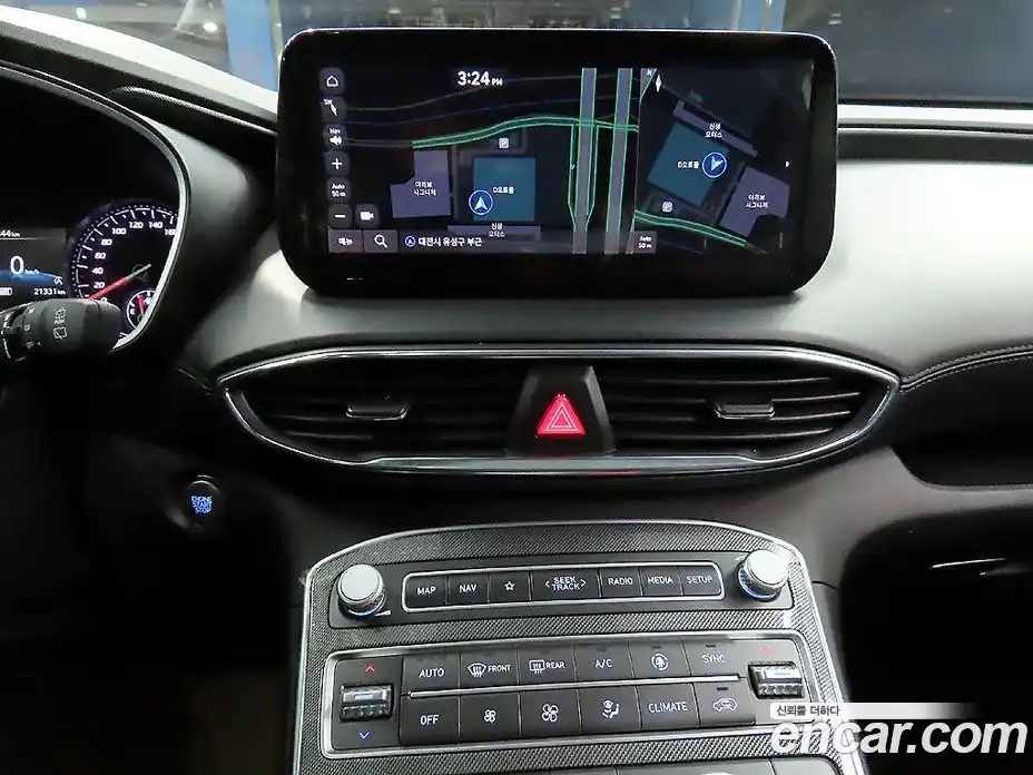 Hyundai Santa Fe 2023 2.2 Автомат в Москве № 126631, фото 18