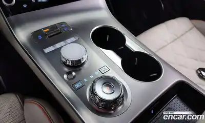 Genesis GV70 2025 3.5 Автомат в Москве № 127076, миниатюра 2